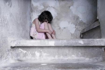 Pecabulan Anak Usia 5 Tahun oleh Tetan
