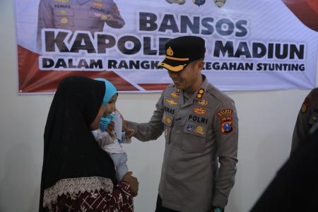 Peduli Stunting Kapolres Madiun Salurk