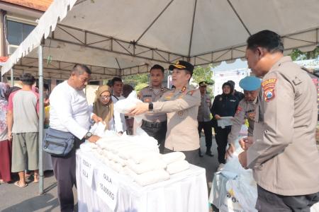 GERAKAN PANGAN MURAH POLRES BOJONE