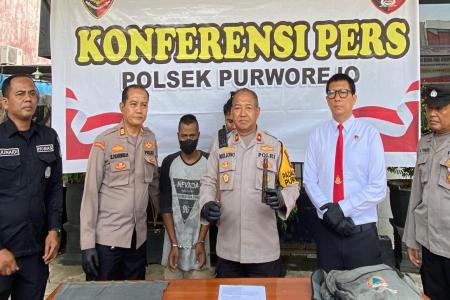 POLISI AMANKAN PRIA DIDUGA PREMAN