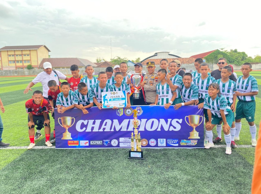 Perebutan Piala Champions U-17 Kapolres Demak Resmi di Tutup    Demak Jateng, sorotnuswantoro.com - 