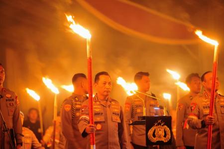 KAPOLRI PIMPIN RENUNGAN NILAI-NILA